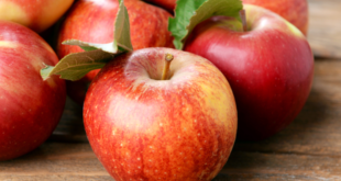Stater Bros. donates 20,000 pounds of apples to Feeding America