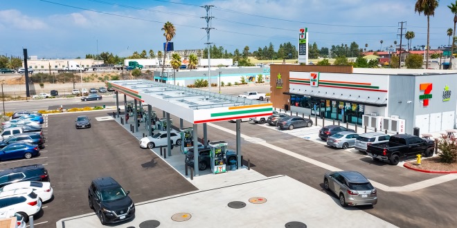 Building occupied by 7-Eleven sells for $7.7 million