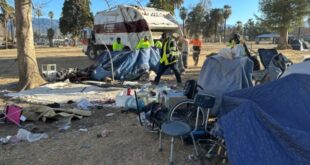 City cleans up encampment at Meadowbrook Park