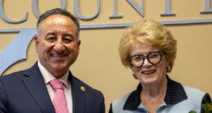 Callicott honored as "SheRoe of the Fifth District" by Supervisor Baca