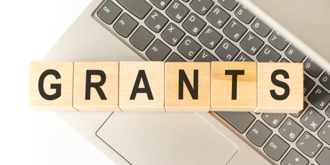 Teachers can apply for fall project grants from California Credit Union